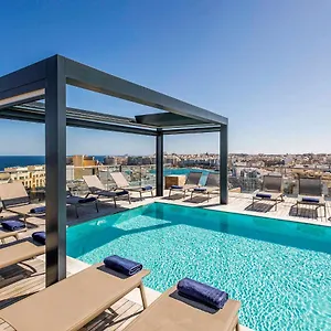 **** מלון Mercure Malta מלטה