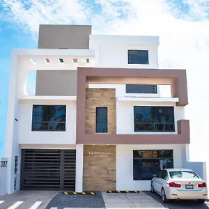 https://la-estancia-apartments-mazatlan.mazatlan-hotels.com